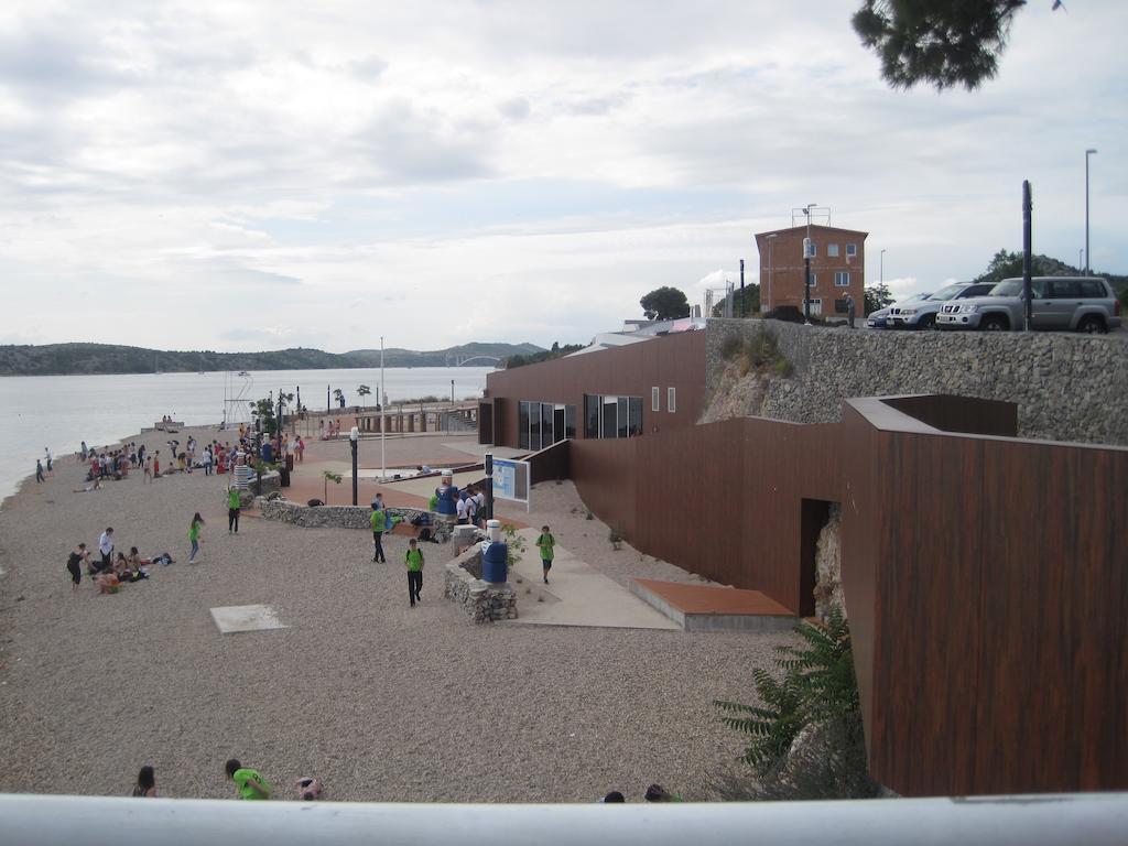 Apartment Cozy Šibenik Værelse billede